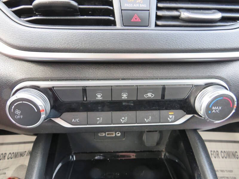 2021 Nissan Altima 2.5 SV