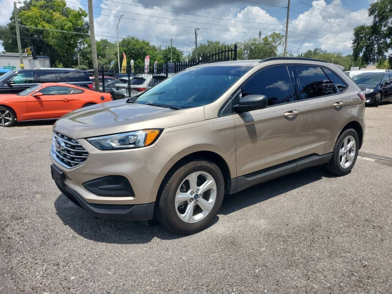 2020 Ford Edge SE