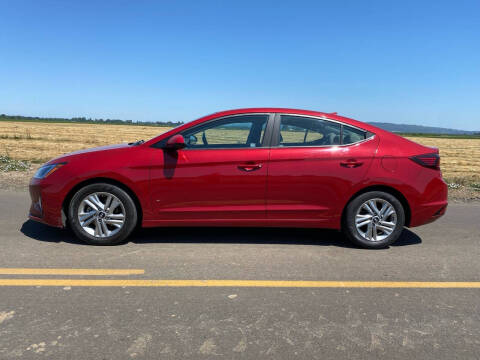 2020 Hyundai Elantra for sale at M AND S CAR SALES LLC in Independence OR