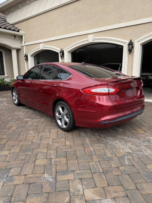 2014 Ford Fusion SE
