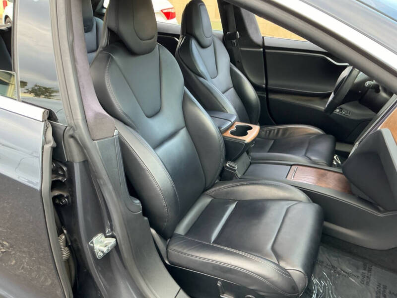 2019 Tesla Model S 75D