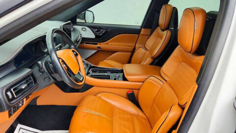 2022 Lincoln Aviator Black Label