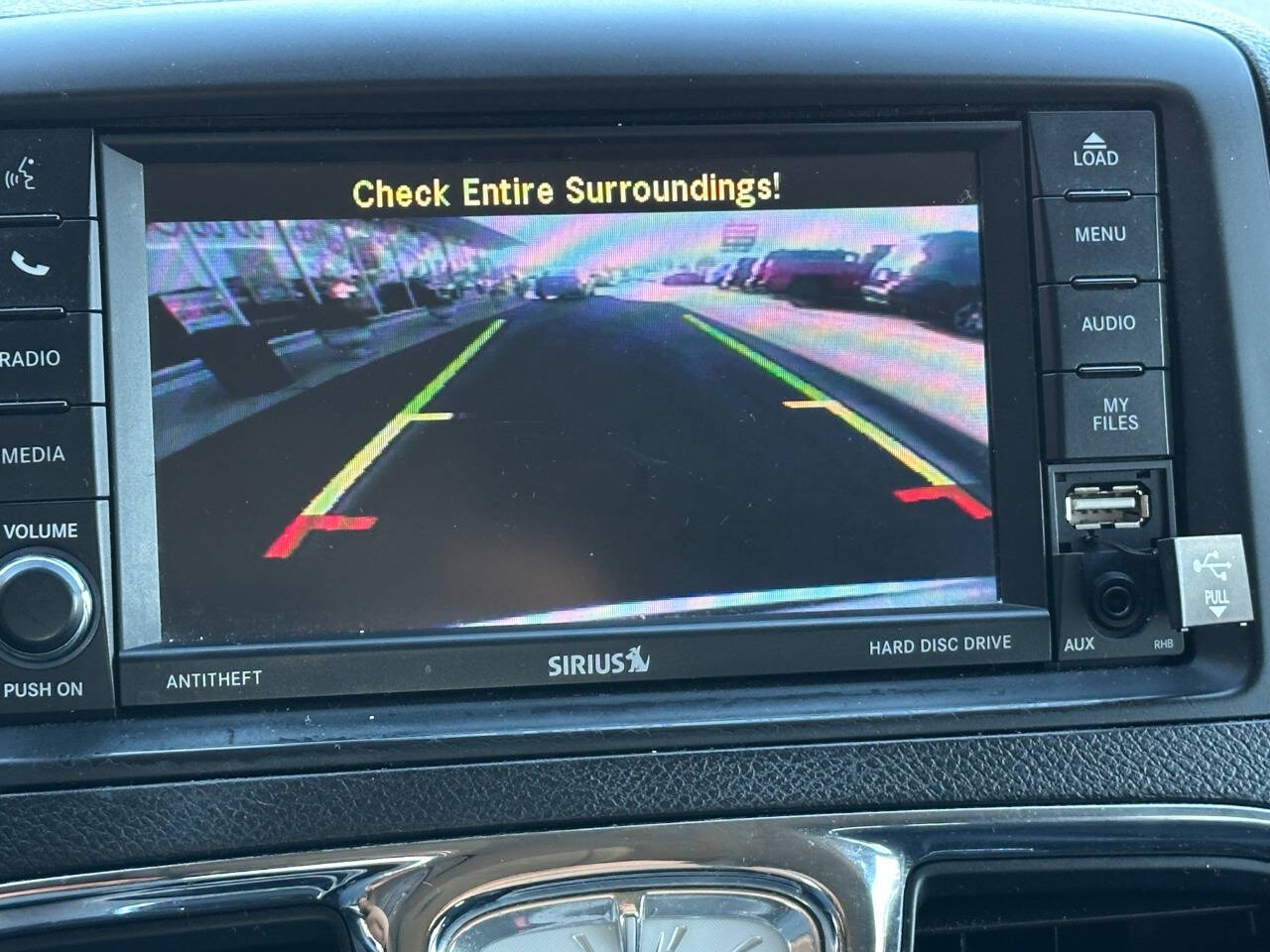 ChryslerTown and Country41