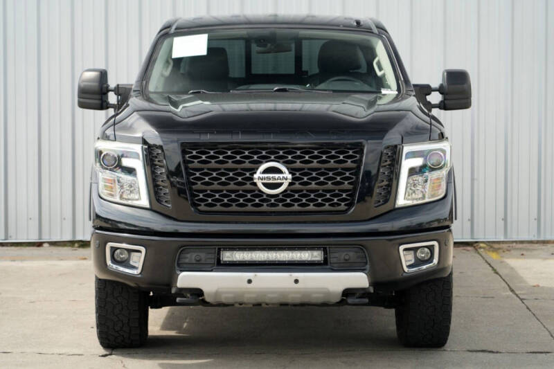 2016 Nissan Titan XD