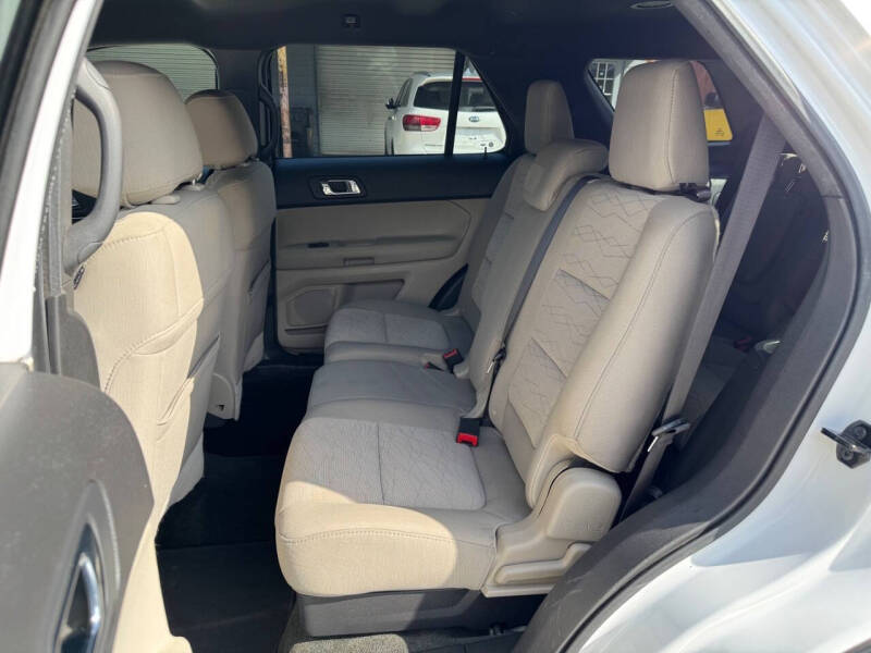 2014 Ford Explorer