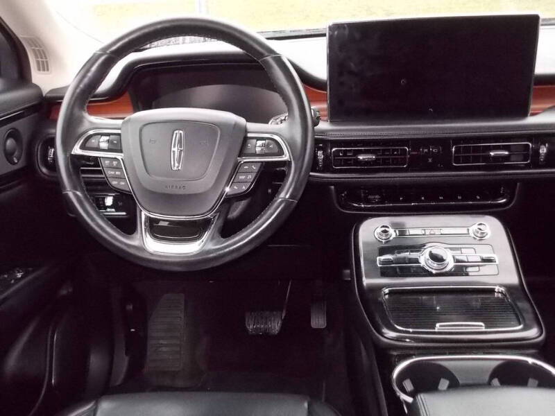 2021 Lincoln Nautilus Reserve