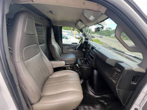 2018 Chevrolet Express 2500