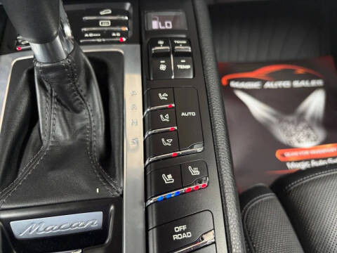 2015 Porsche Macan S