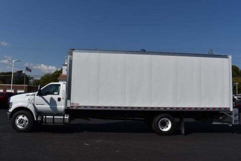 2025 Ford F-750 Super Duty