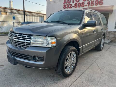 2010 Lincoln Navigator for sale at NATIONWIDE ENTERPRISE in Houston TX