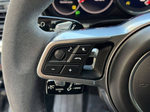 2020 Porsche Panamera GTS