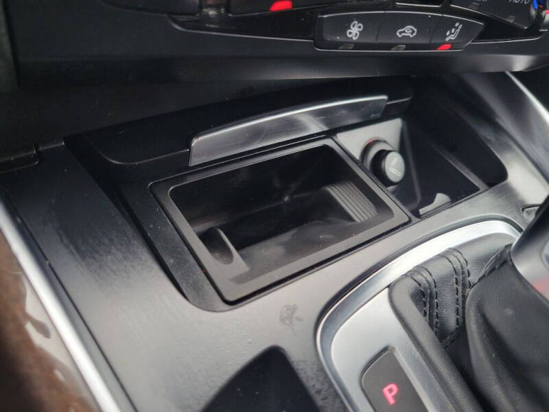 2016 Audi Q5 2.0T quattro Premium Plus