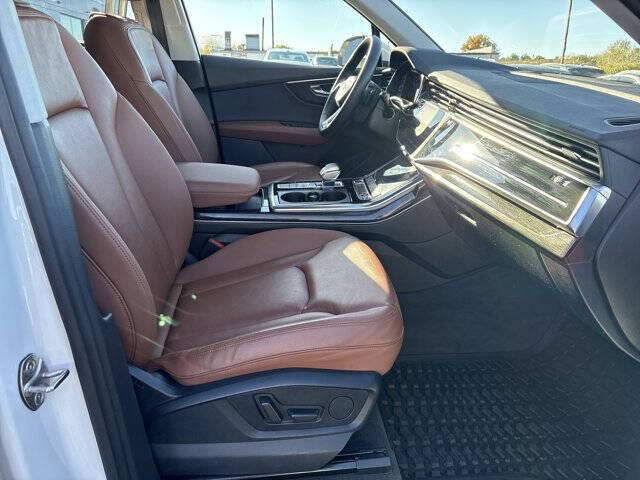 2022 Audi Q7 quattro Premium 45 TFSI