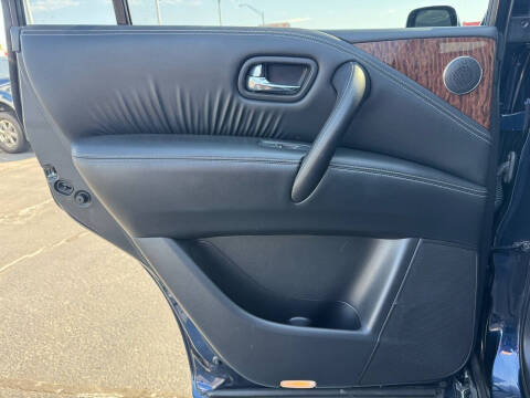 2017 Nissan Armada Platinum