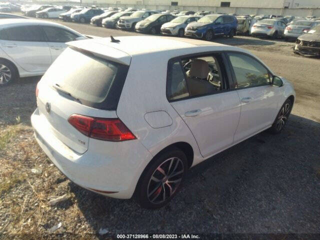 2017 Volkswagen Golf