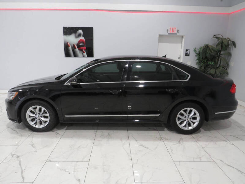 2016 Volkswagen Passat 1.8T S