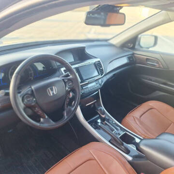 2017 Honda Accord Hybrid Touring