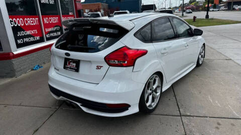 2018 Ford Focus ST