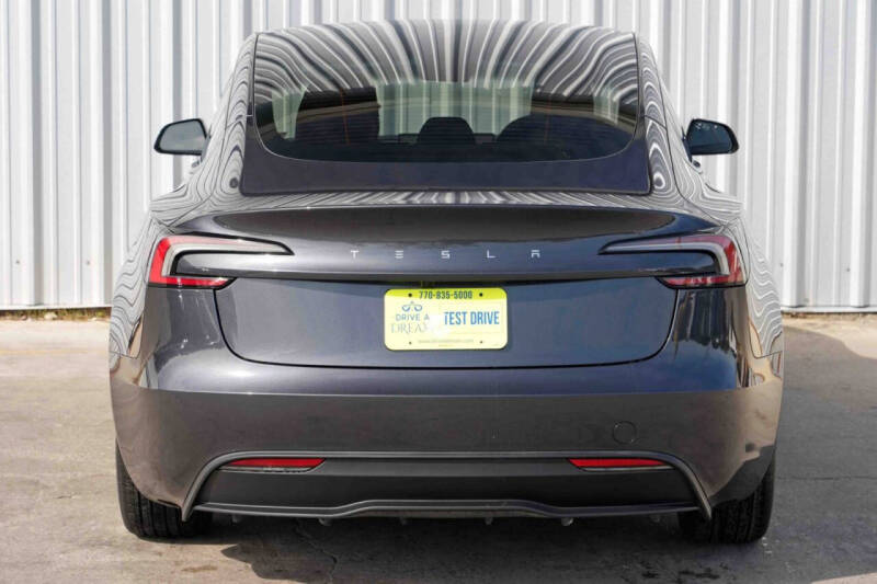 2025 Tesla Model 3 Long Range