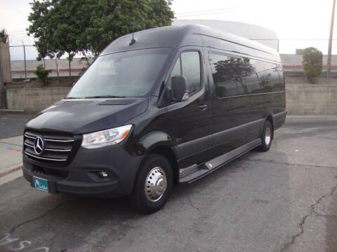 2019 Mercedes-Benz Executive Coach Builders