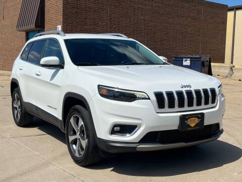 2020 Jeep Cherokee for sale at Effect Auto Center in Omaha NE