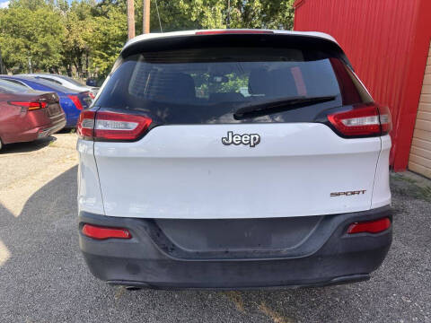 2017 Jeep Cherokee Sport