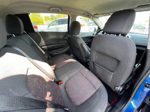 2017 Chevrolet Sonic LT Auto