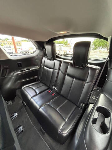 2018 Nissan Pathfinder SL