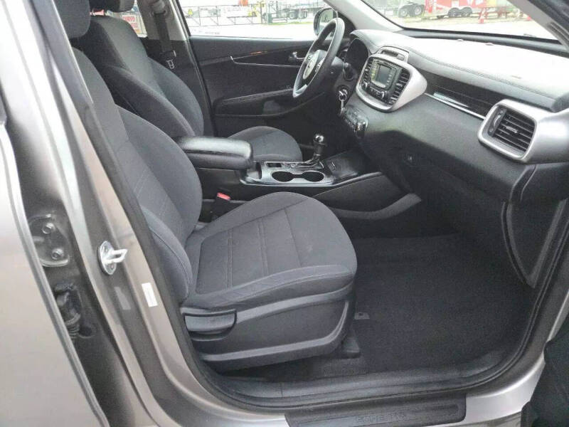 2017 Kia Sorento LX V6