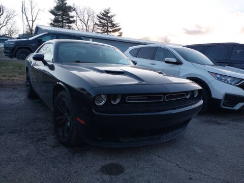 2023 Dodge Challenger SXT Photo