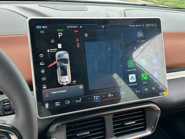 2025 VinFast VF8 Plus