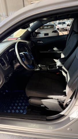 2014 Dodge Charger V6