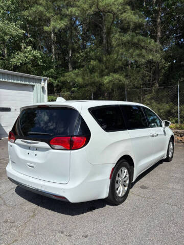 2018 Chrysler Pacifica Touring Plus