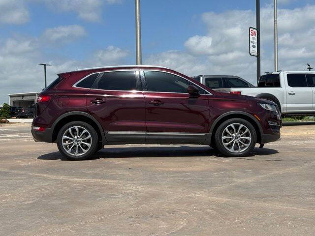 2019 Lincoln MKC Select