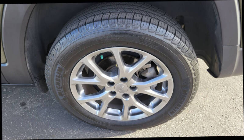 2018 Jeep Cherokee Latitude Plus