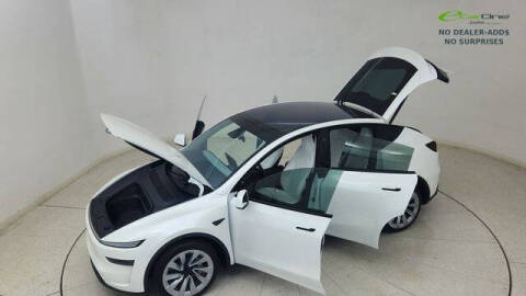 2026 Tesla Model Y Premium