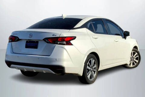 2022 Nissan Versa SV