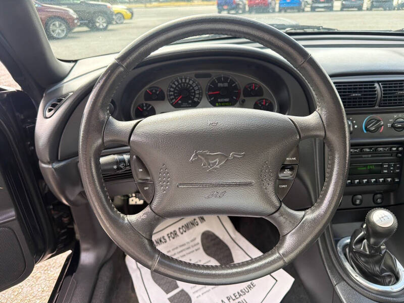 2004 Ford Mustang Mach 1 Premium