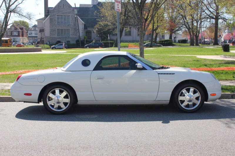 2002 Ford Thunderbird Deluxe