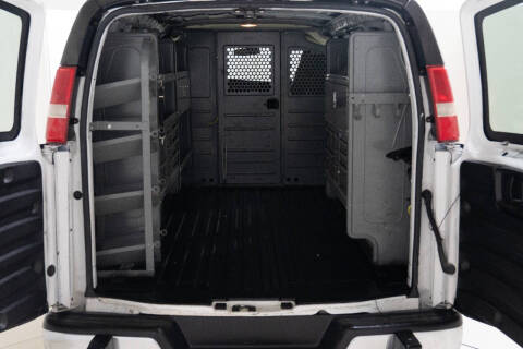 2017 GMC Savana 2500