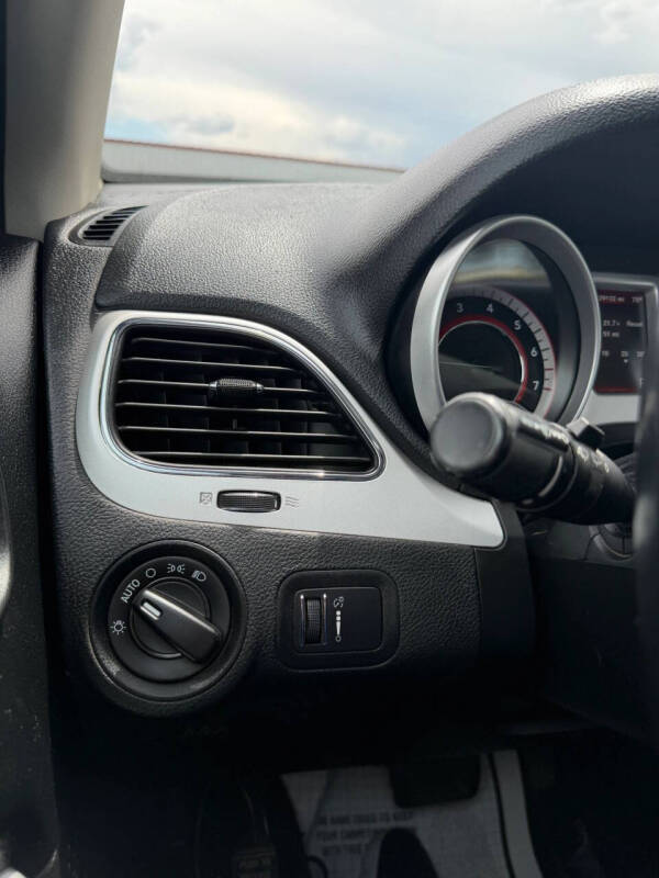 2018 Dodge Journey SE