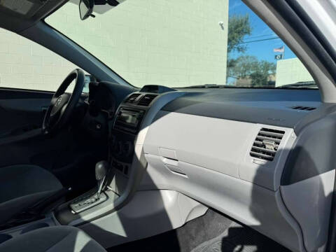 2012 Toyota Corolla LE