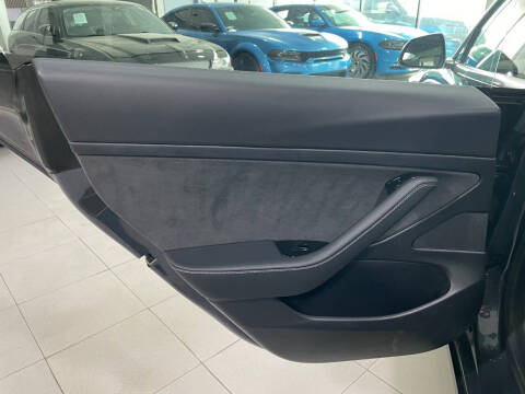 2020 Tesla Model 3 Standard Range Plus