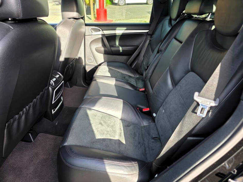 2010 Porsche Cayenne
