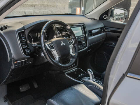 2018 Mitsubishi Outlander PHEV SEL