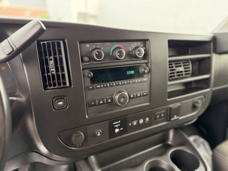 2019 Chevrolet Express 3500