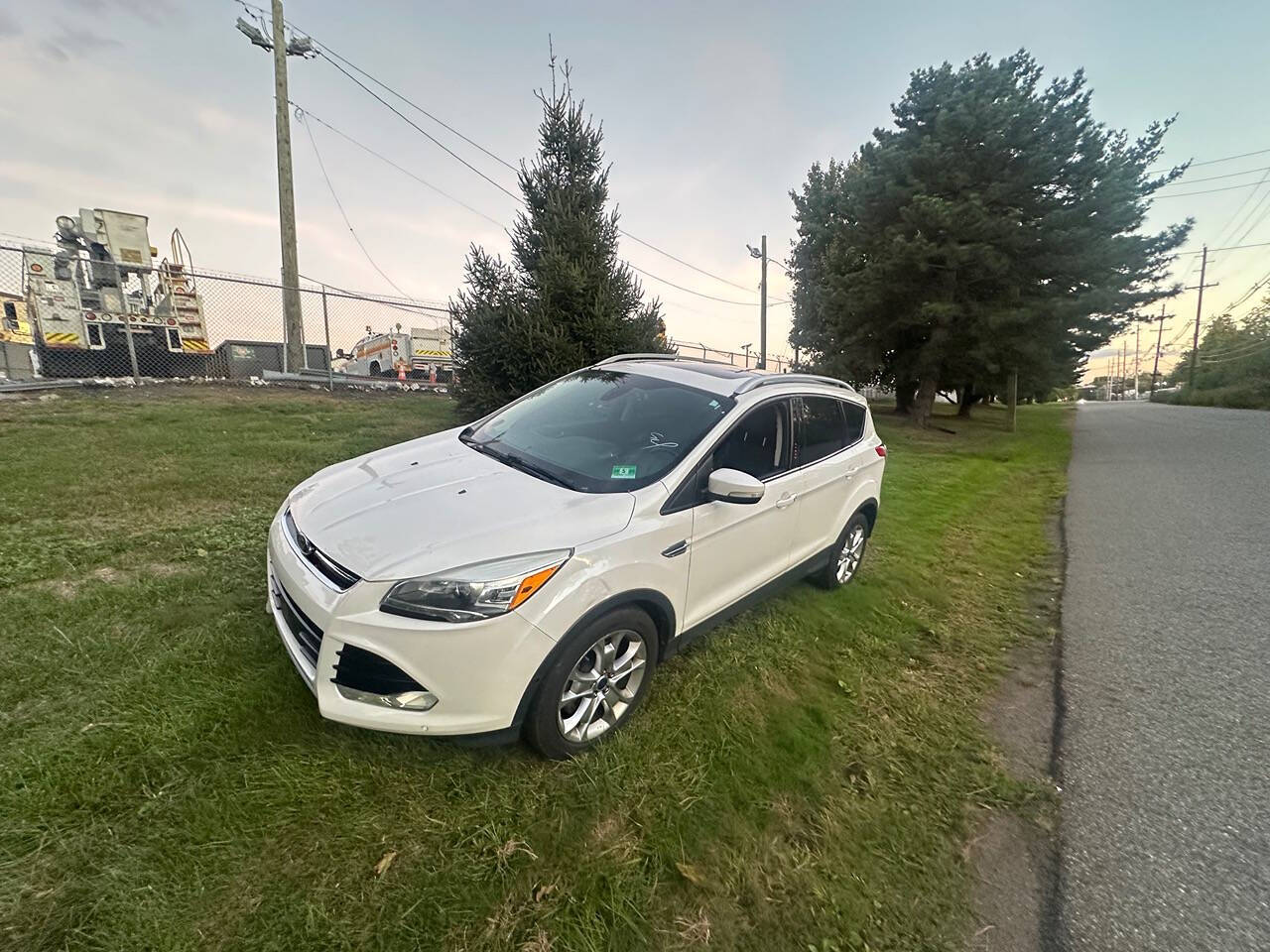 2014 Ford Escape for sale at Froggy Cars LLC in Hamburg, NJ