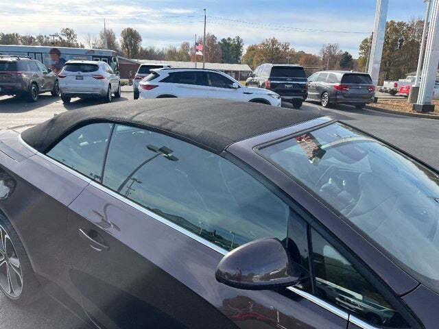 2016 Buick Cascada 42