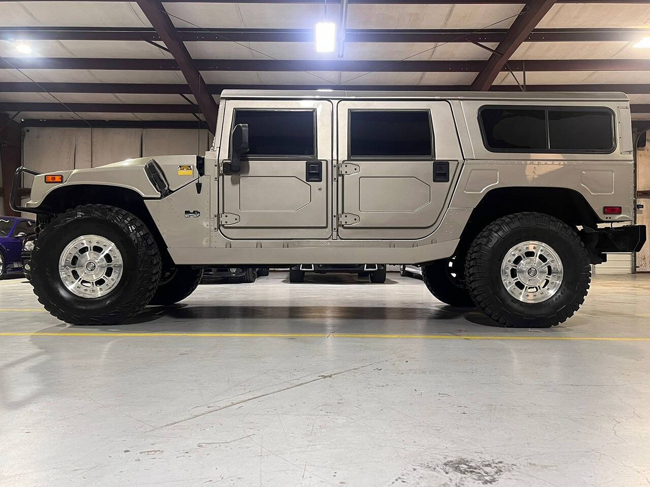 2003 HUMMER H1 for sale at Carnival Car Company in Victoria, TX