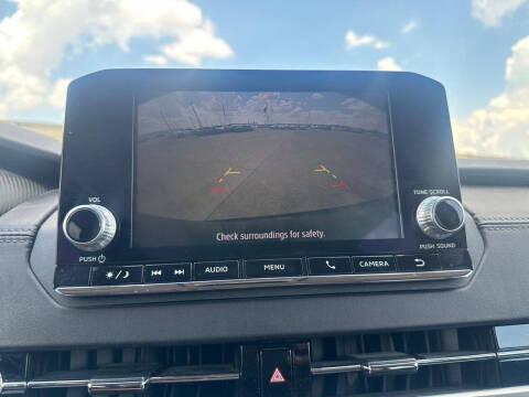 2023 Mitsubishi Outlander ES